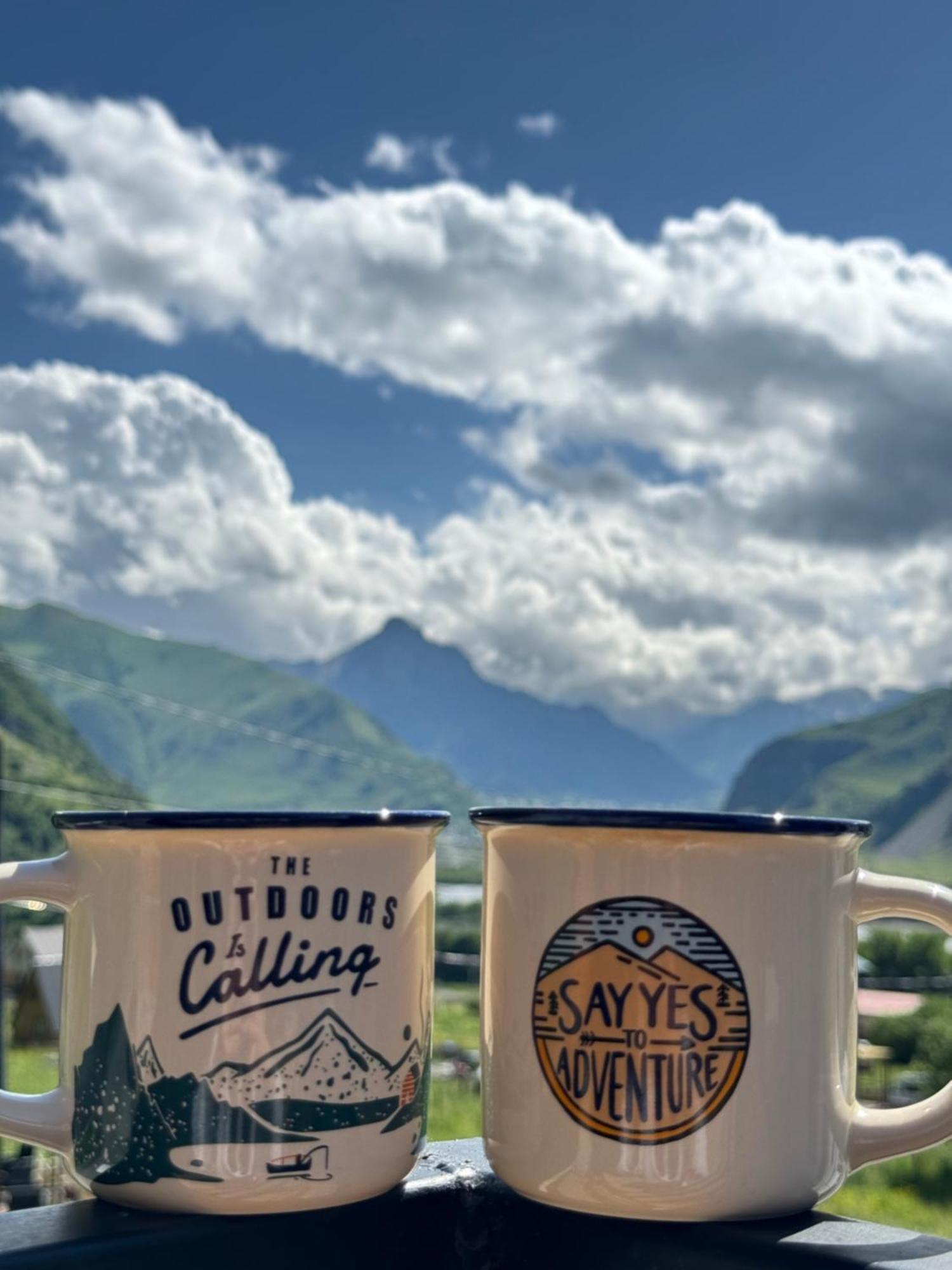 Outdoor Cottages Kazbegi Eksteriør billede