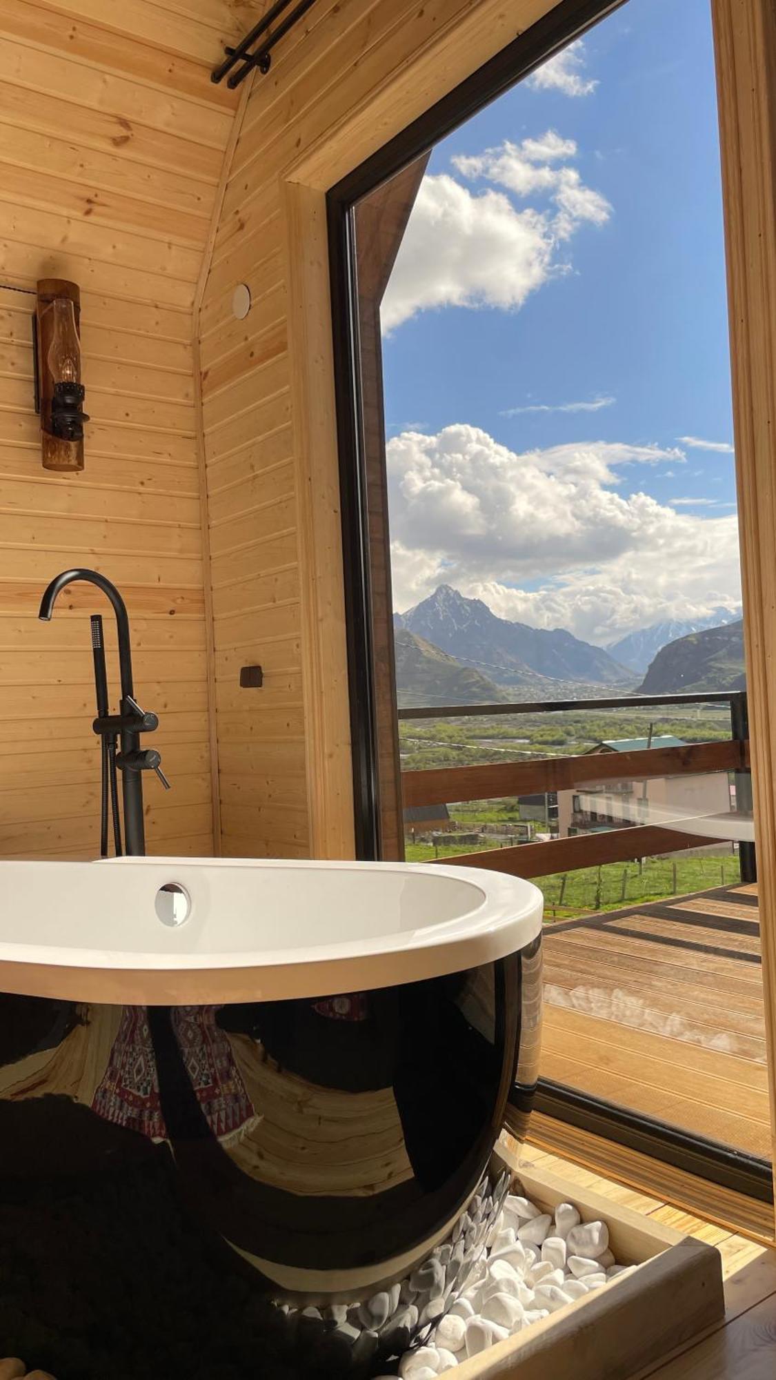 Outdoor Cottages Kazbegi Værelse billede
